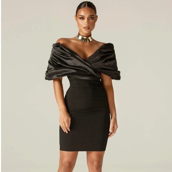 Alieva Maribel Crepe Ruffle Shoulder Mini Dress Black Party Bodycon Medium - Picture 1 of 11
